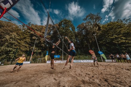 Turniej Siatkówki Plażowe "O Puchar Basenów Wisła"