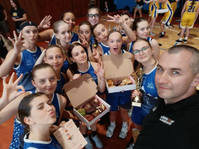 Zwycięstwo koszykarek Liceum Stalmacha