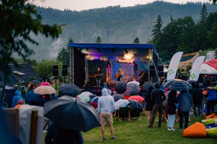 Julia Pietrucha Trio