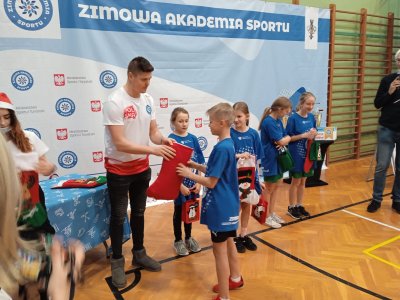 Uczniowie Szkoły Podstawowej nr 1 im. Pawła Stalmacha w Wiśle
