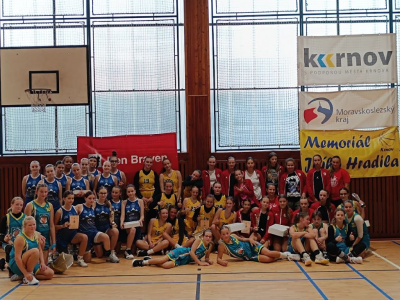 Zwycięstwo koszykarek Liceum Stalmacha