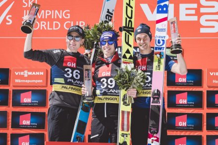 Piotr Żyła na trzecim miejscu podium, fot. T. Mieczyński