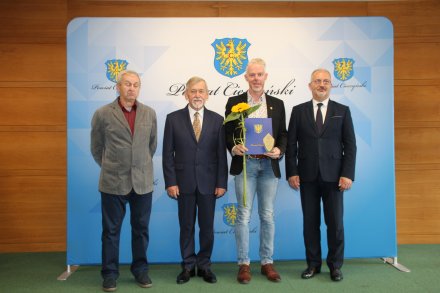 Gala Sportu Powiatu Cieszyńskiego - nagroda dla Gminy Wisła/fot. Powiat Cieszyński