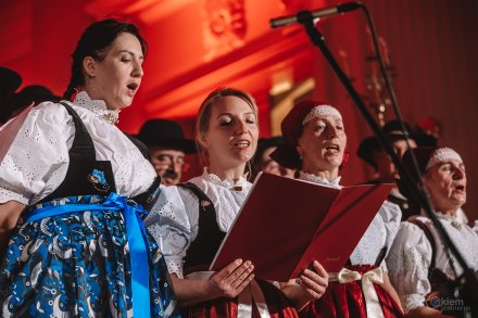 Koncert kolęd "A tradycja trwa" - zespół "Wisła Plus"