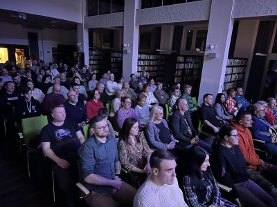 Katarzyna Pakosińska "Trzy dekady śmiechu"