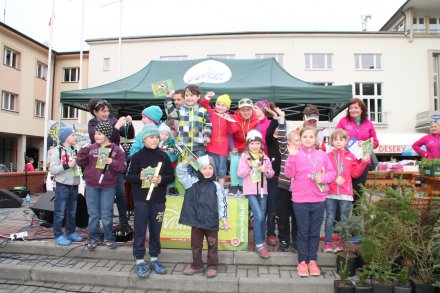 Najmłodsi uczestnicy Pierwszomajowego Pochodu Kijkowego