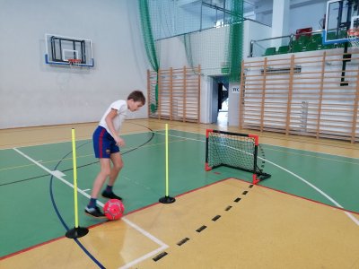 Uczestnik toru sprawnościowego Skills Challange