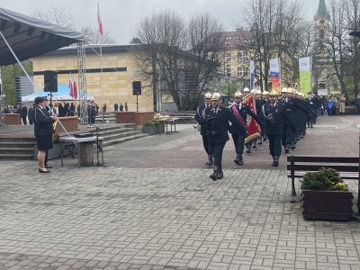 Przemarsz strażaków OSP