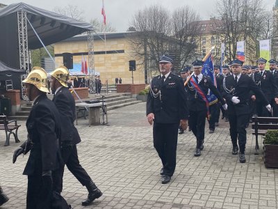 Przemarsz drużyn OSP