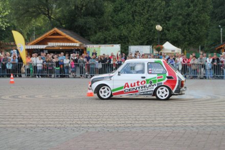 Przejazd "Malucha" na czas