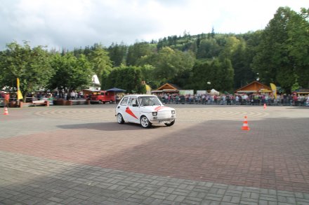 Przejazd "Malucha" na czas