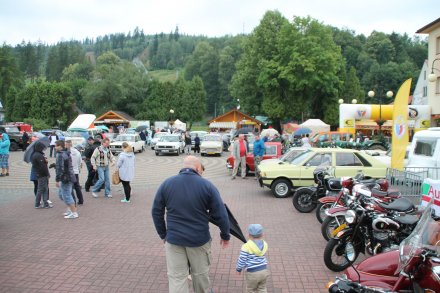 Wystawa starych pojazdów