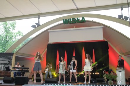 Koncert „Za czym kolejka ta stoi”