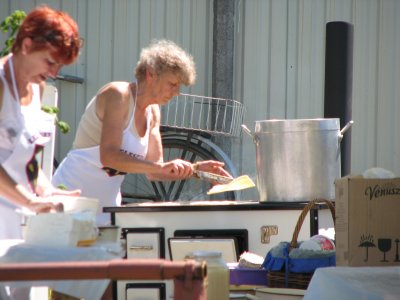 Ręcznie wykonywane placki na blasze