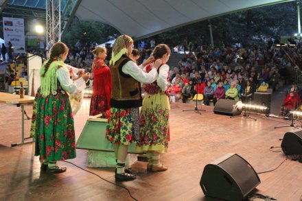 Występ zespołu "Zornica" z Zakopanego