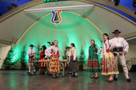 Występ zespołu "Zornica" z Zakopanego