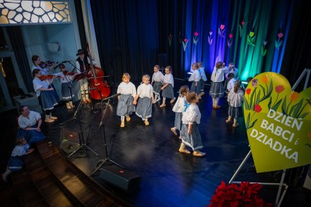 Dzień Babci i Dziadka 2024