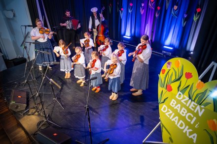 Dzień Babci i Dziadka 2024