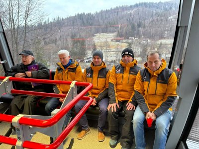 wagonik na skoczni narciarskiej im. A. Małysza w Malince