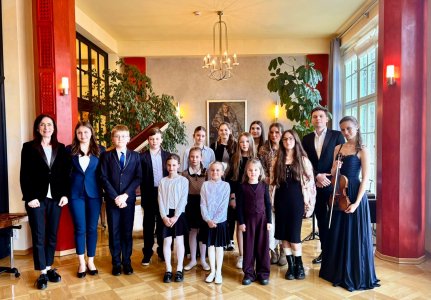 Koncert uczniów Społecznego Ogniska Muzycznego w Wiśle w Rezydencji Prezydenta RP