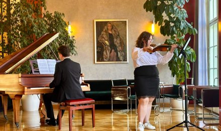 Koncert uczniów Społecznego Ogniska Muzycznego w Wiśle w Rezydencji Prezydenta RP