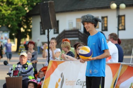 Piotr Żyła w zimowej czapce