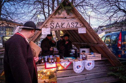 Świąteczny Jarmark z Tradycją
