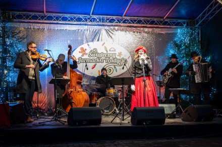 Świąteczny Jarmark z Tradycją