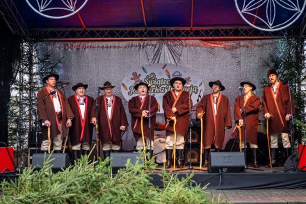 Świąteczny Jarmark z Tradycją