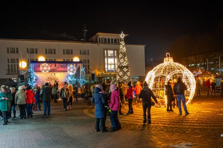 Świąteczny Jarmark z Tradycją
