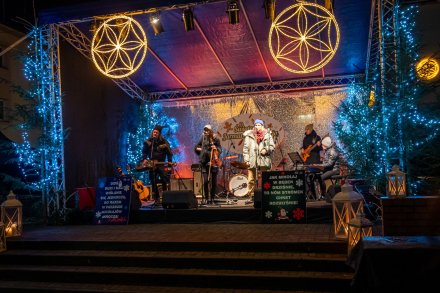 Świąteczny Jarmark z Tradycją