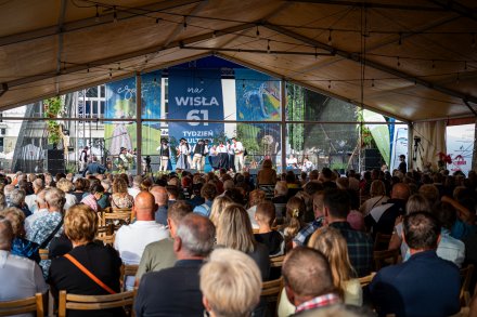Niedziela na dużej scenie TKB w Wiśle