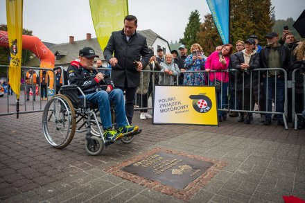 Zbyszek Cieślar i burmistrz Tomasz Bujok