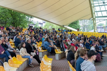 Zgromadzona publiczność