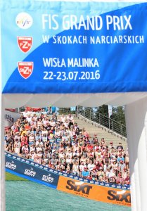 Kibice na skoczni w Malince