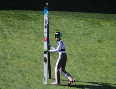 Peter Prevc na przeciwstoku skoczni im. Adama Małysza