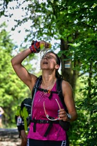 Zawodniczka Małgorzata Wiecha na trasie/fot. superbieg.pl