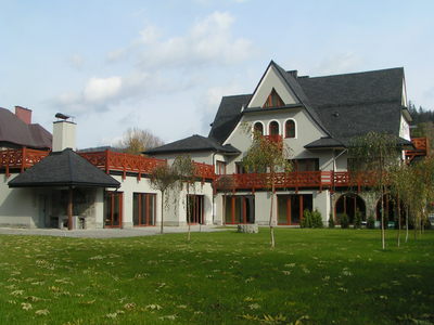 Willa NAD RZEKĄ