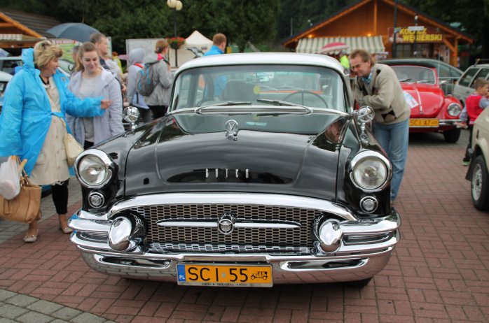 Wystawa starych pojazdów