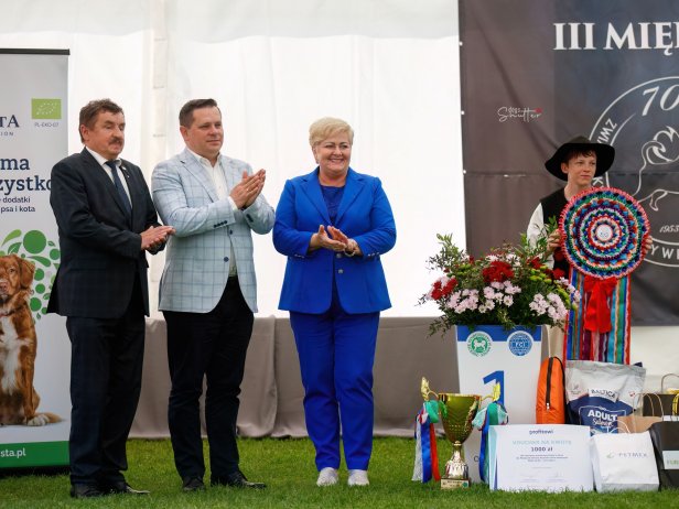 III Międzynarodowa Wystawa Psów Rasowych