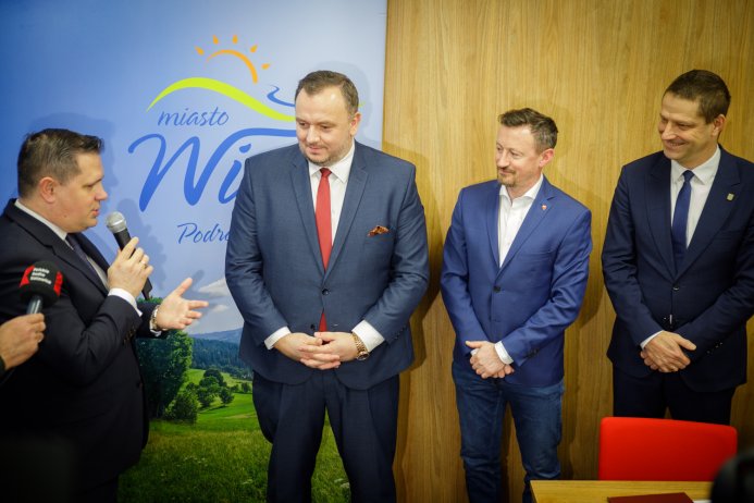 Sesja Rady Miasta- wręczenie odznaczeń