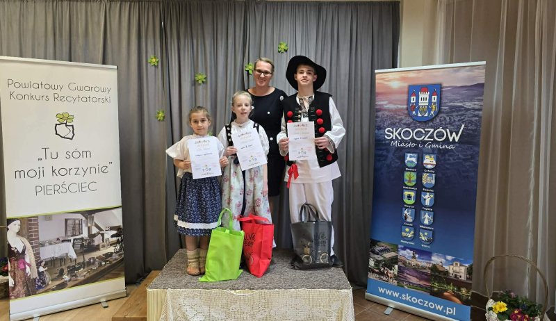 Uczestnicy konkursu z opiekunem