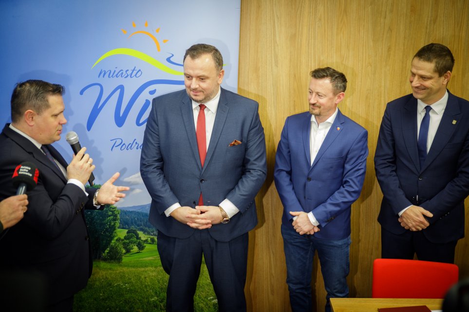 Sesja Rady Miasta- wręczenie odznaczeń