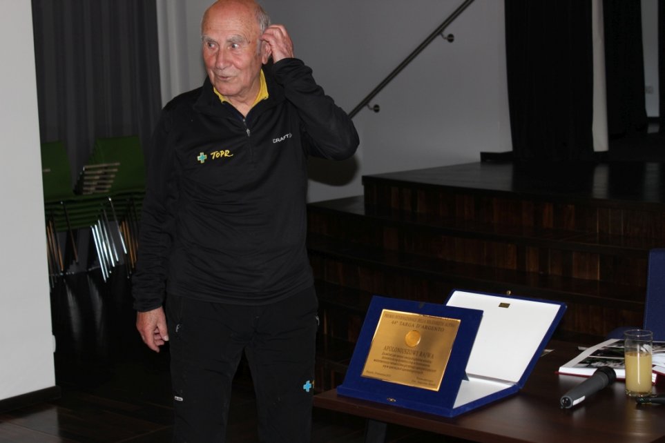 Apoloniusz Rajwa podczas spotkania w bibliotece